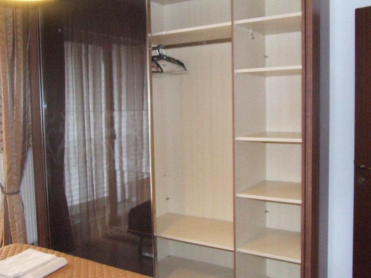 부쿠레슈티 Family Retreat Politehnica Park 아파트 외부 사진