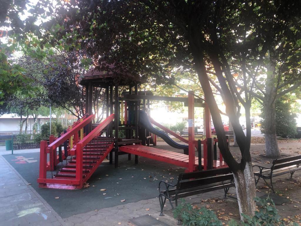 부쿠레슈티 Family Retreat Politehnica Park 아파트 외부 사진